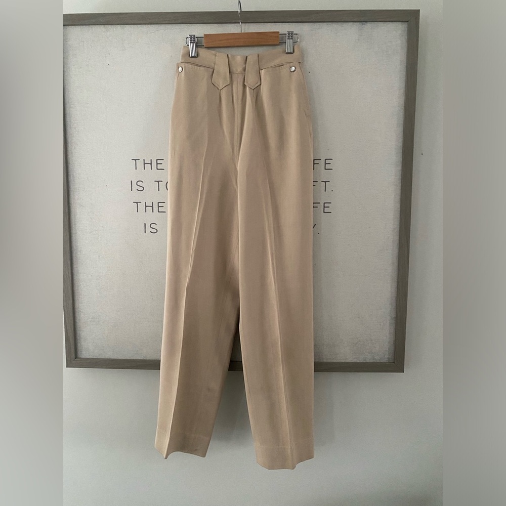 Vintage women’s High-Rise Straight-Leg Dress Pants — Beige
Size XS/S